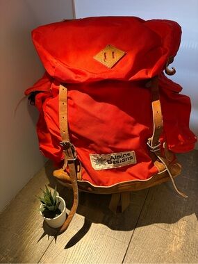 Vintage 1974 Alpine Design Red- Orange Hiking Backpack with Brown Leather Trim